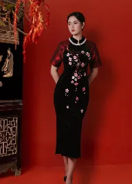 Váy nhung biểu tượng của sự tinh tế và quý phái