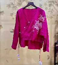 Váy nhung biểu tượng của sự tinh tế và quý phái