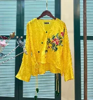 Váy nhung biểu tượng của sự tinh tế và quý phái