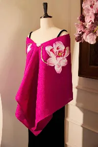 Váy nhung biểu tượng của sự tinh tế và quý phái